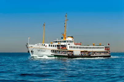 Büyükada Vapur Seferleri: Kalkış Saatleri ve Güzergahlar