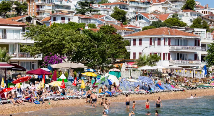 Büyükada’nın En Temiz Plajı – En İyi 4 Büyükada Plajı