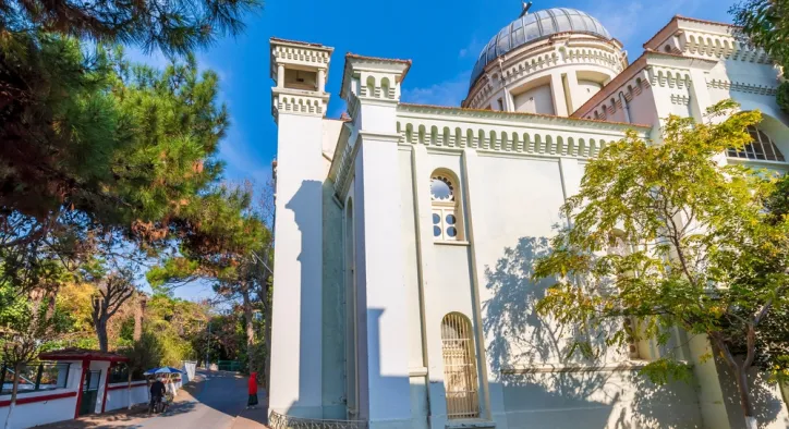 Burgazada Tarihi Yerler - Sessizliğin İçinde Kaybolmuş 5 Efsane Mekân
